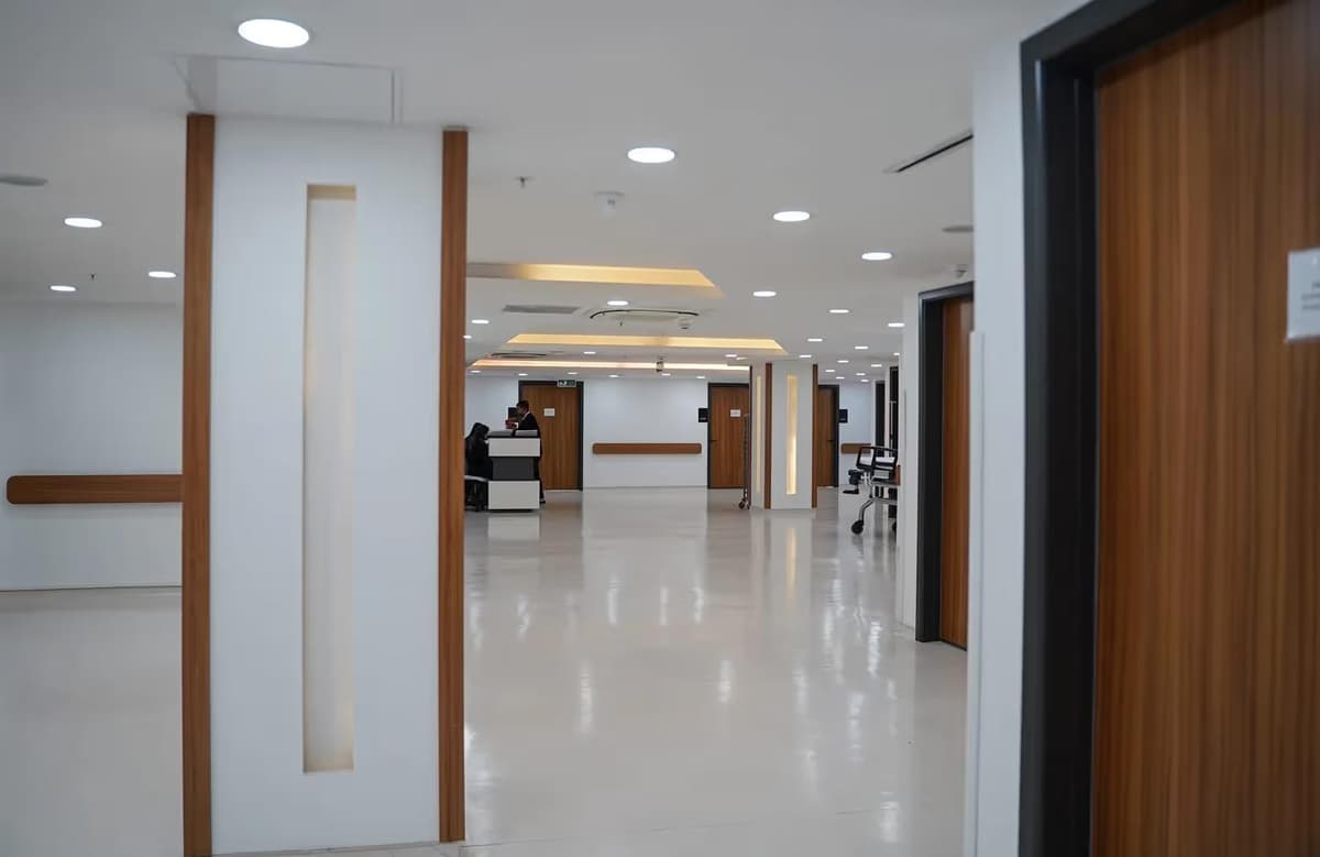 Central Hospital Etiler